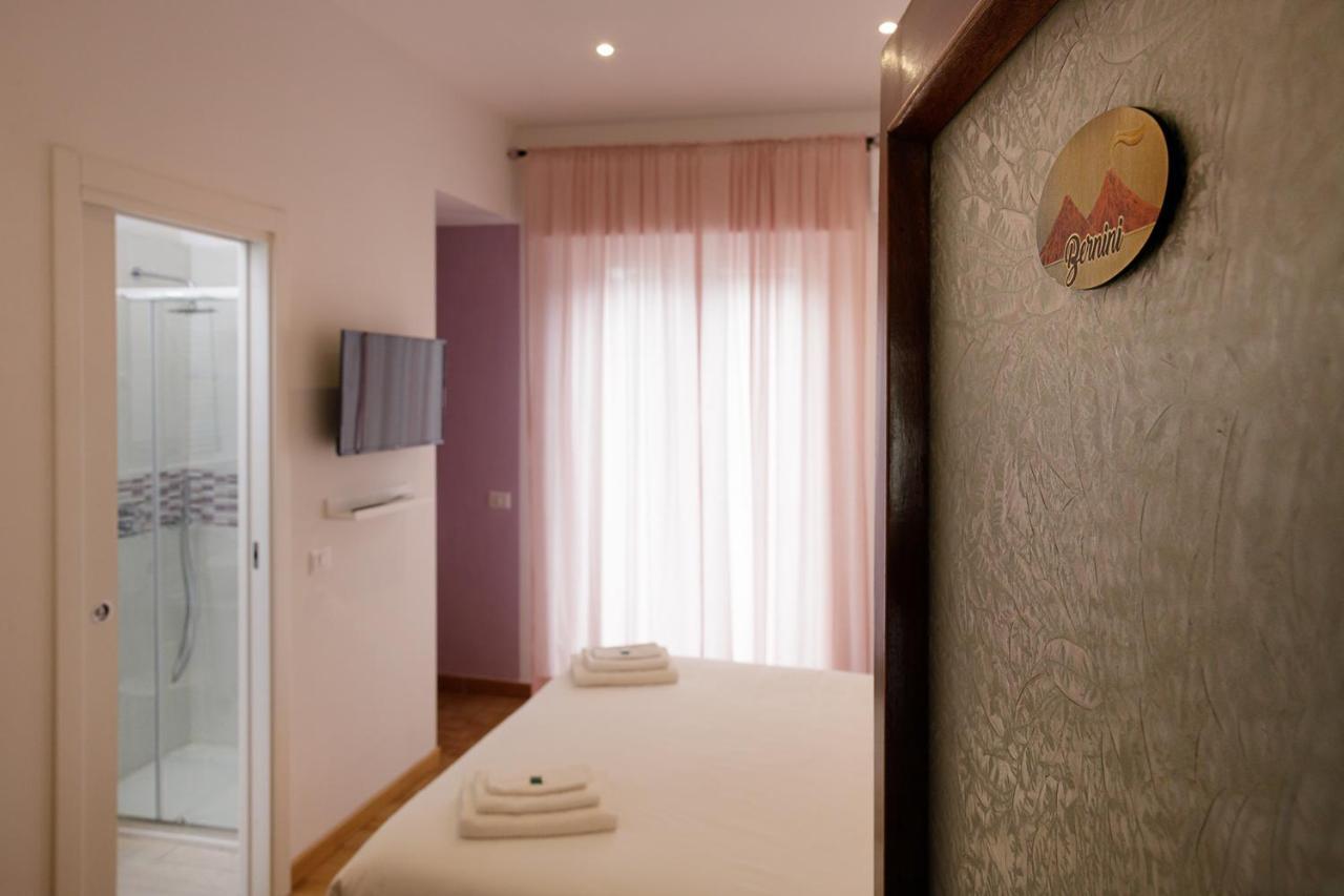 Bed and Breakfast G&G Napoli Екстер'єр фото