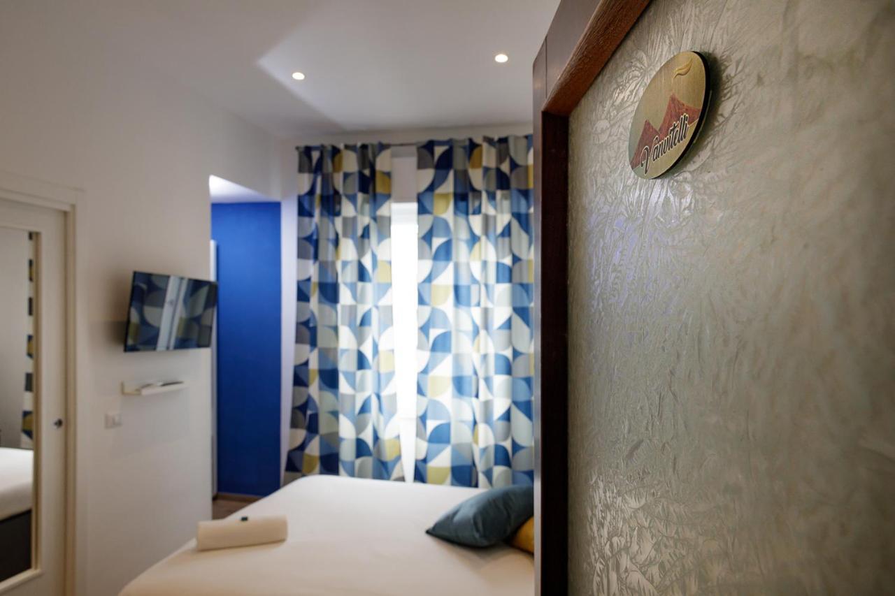 Bed and Breakfast G&G Napoli Екстер'єр фото