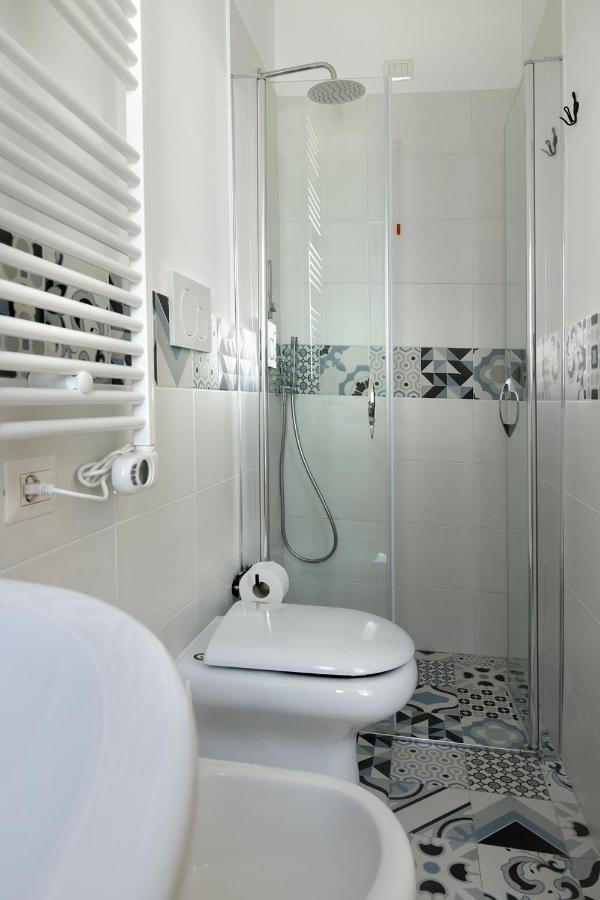 Bed and Breakfast G&G Napoli Екстер'єр фото